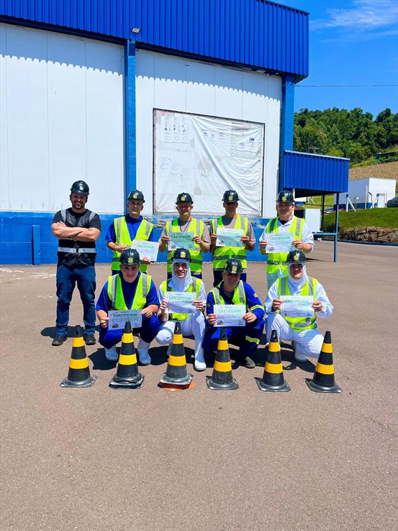 Operador de Empilhadeira — registro 14